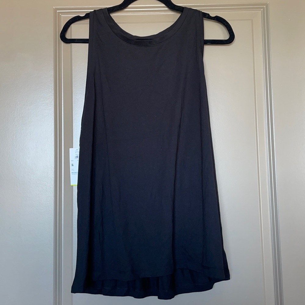 NWT Old Navy Go-Dry Athletic Tank Top